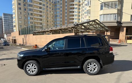 Toyota Land Cruiser 200, 2015 год, 4 000 000 рублей, 3 фотография