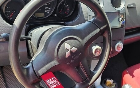 Mitsubishi Colt VI рестайлинг, 2005 год, 399 000 рублей, 16 фотография