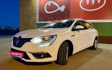 Renault Megane IV, 2017 год, 1 370 000 рублей, 3 фотография