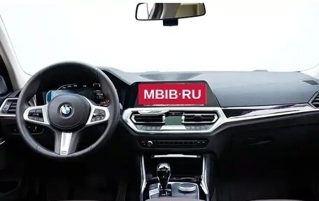 BMW 3 серия, 2022 год, 3 098 000 рублей, 12 фотография