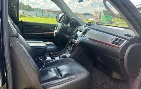 Cadillac Escalade III, 2008 год, 1 400 000 рублей, 2 фотография