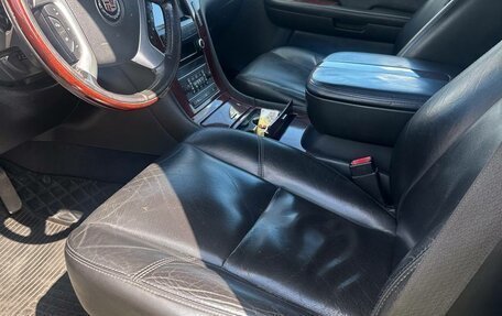 Cadillac Escalade III, 2008 год, 1 400 000 рублей, 5 фотография