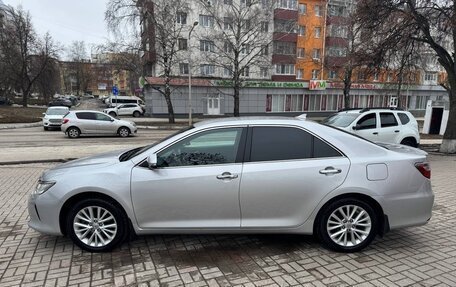 Toyota Camry, 2015 год, 2 050 000 рублей, 3 фотография
