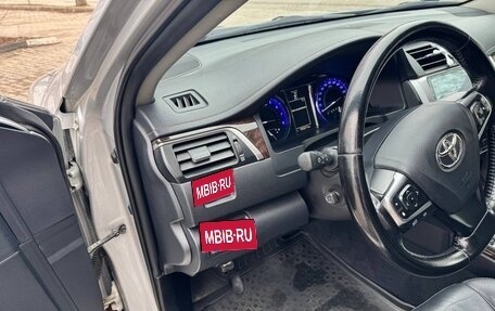 Toyota Camry, 2015 год, 2 050 000 рублей, 11 фотография