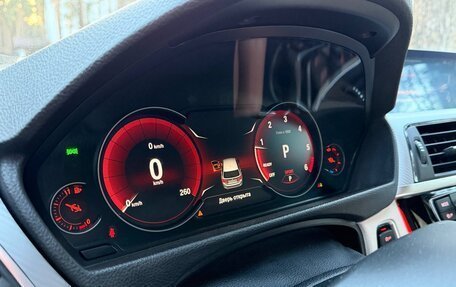 BMW 3 серия, 2018 год, 2 400 000 рублей, 3 фотография