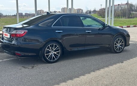 Toyota Camry, 2017 год, 2 270 000 рублей, 2 фотография