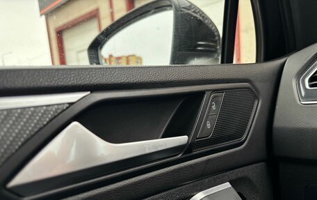 Volkswagen Tiguan II, 2020 год, 4 150 000 рублей, 11 фотография