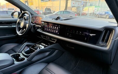 Porsche Cayenne III, 2023 год, 18 890 000 рублей, 9 фотография