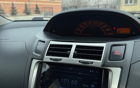 Toyota Vitz, 2010 год, 530 000 рублей, 21 фотография