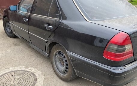 Mercedes-Benz C-Класс, 1994 год, 280 000 рублей, 5 фотография