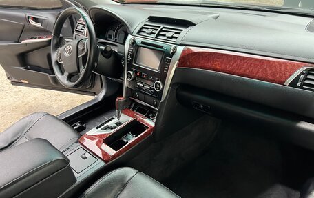 Toyota Camry, 2012 год, 1 800 000 рублей, 7 фотография