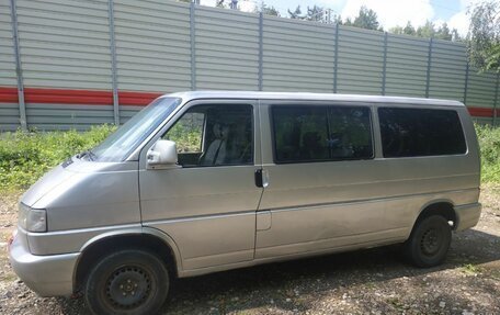 Volkswagen Transporter T4, 2000 год, 1 125 000 рублей, 1 фотография