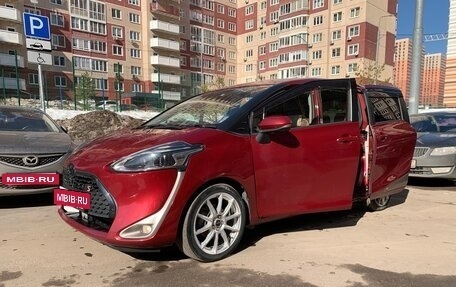 Toyota Sienta II, 2019 год, 1 850 000 рублей, 7 фотография