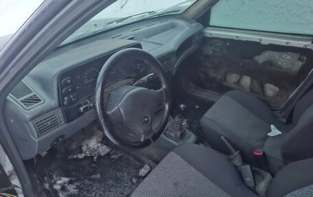 Daewoo Nexia I рестайлинг, 2000 год, 35 000 рублей, 3 фотография