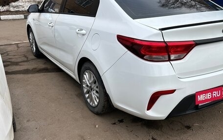 KIA Rio IV, 2019 год, 920 000 рублей, 4 фотография