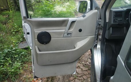 Volkswagen Transporter T4, 2000 год, 1 125 000 рублей, 12 фотография