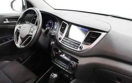 Hyundai Tucson III, 2018 год, 2 230 000 рублей, 7 фотография