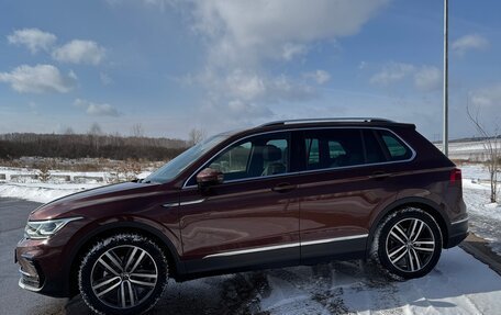 Volkswagen Tiguan II, 2021 год, 2 750 000 рублей, 11 фотография