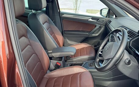 Volkswagen Tiguan II, 2021 год, 2 750 000 рублей, 19 фотография