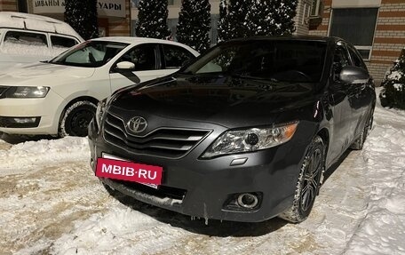 Toyota Camry, 2010 год, 1 050 000 рублей, 3 фотография