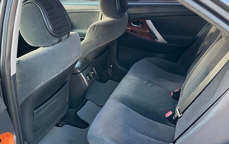 Toyota Camry, 2010 год, 1 050 000 рублей, 9 фотография