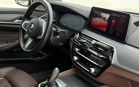 BMW 5 серия, 2020 год, 7 850 000 рублей, 21 фотография