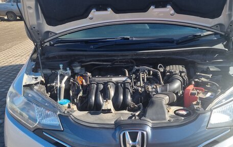 Honda Fit III, 2014 год, 980 000 рублей, 32 фотография