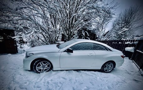 Mercedes-Benz E-Класс, 2012 год, 1 600 000 рублей, 6 фотография