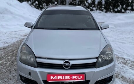 Opel Astra H, 2005 год, 330 000 рублей, 2 фотография