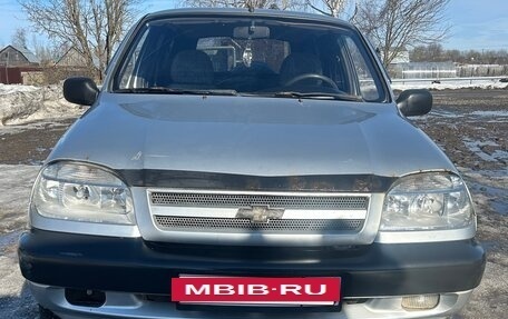 Chevrolet Niva I рестайлинг, 2004 год, 210 000 рублей, 5 фотография