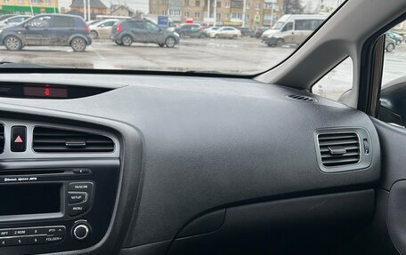 KIA cee'd III, 2013 год, 1 050 000 рублей, 25 фотография