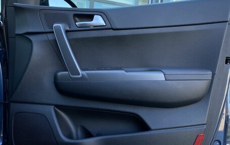 KIA Sportage IV рестайлинг, 2021 год, 2 558 971 рублей, 29 фотография
