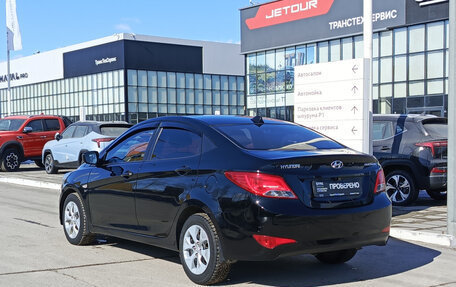 Hyundai Solaris II рестайлинг, 2015 год, 980 000 рублей, 11 фотография