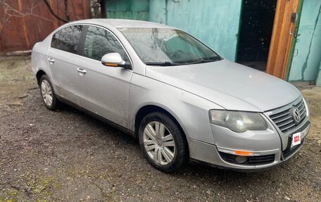 Volkswagen Passat B6, 2008 год, 650 000 рублей, 2 фотография