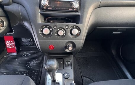 Mitsubishi Outlander III рестайлинг 3, 2006 год, 800 000 рублей, 9 фотография