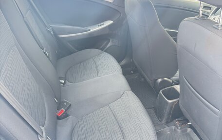 Hyundai Solaris II рестайлинг, 2015 год, 500 000 рублей, 8 фотография