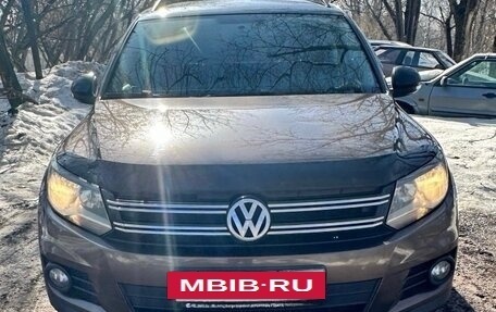 Volkswagen Tiguan I, 2016 год, 1 250 000 рублей, 2 фотография