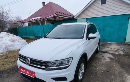 Volkswagen Tiguan II, 2017 год, 2 200 000 рублей, 1 фотография
