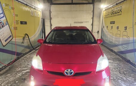 Toyota Prius, 2011 год, 1 100 000 рублей, 1 фотография