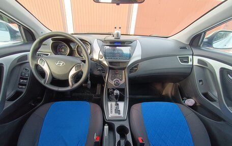 Hyundai Elantra V, 2012 год, 1 010 000 рублей, 13 фотография