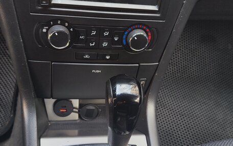 Chevrolet Epica, 2010 год, 450 000 рублей, 18 фотография