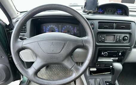 Mitsubishi Pajero Sport II рестайлинг, 2002 год, 650 000 рублей, 23 фотография