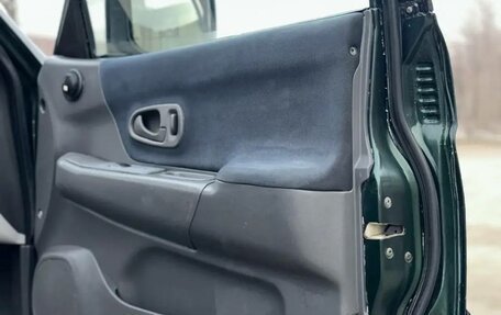 Mitsubishi Pajero Sport II рестайлинг, 2002 год, 650 000 рублей, 24 фотография