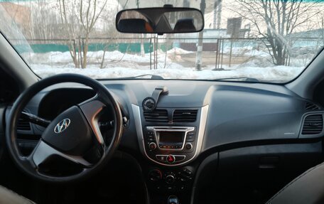 Hyundai Solaris II рестайлинг, 2016 год, 535 000 рублей, 10 фотография