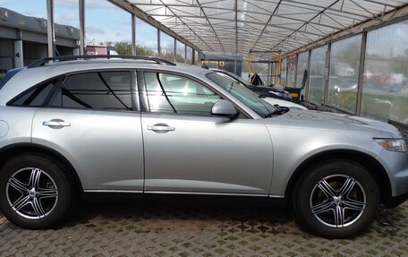 Infiniti FX I, 2003 год, 1 100 000 рублей, 7 фотография