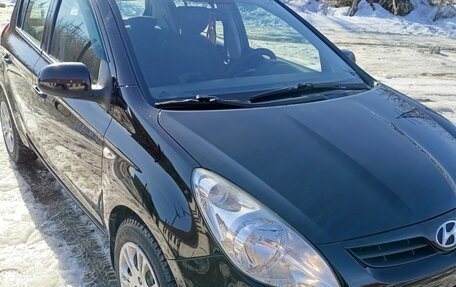 Hyundai i20 IB рестайлинг, 2010 год, 680 000 рублей, 3 фотография