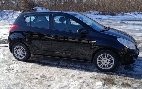 Hyundai i20 IB рестайлинг, 2010 год, 680 000 рублей, 4 фотография