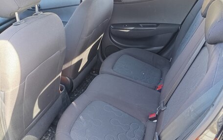 Hyundai i20 IB рестайлинг, 2010 год, 680 000 рублей, 10 фотография