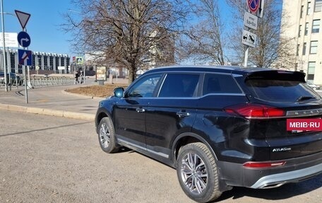 Geely Atlas, 2022 год, 2 000 000 рублей, 5 фотография