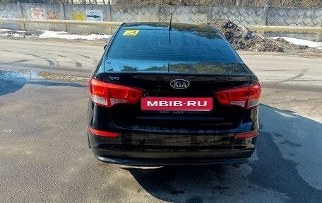 KIA Rio III рестайлинг, 2015 год, 1 000 000 рублей, 2 фотография